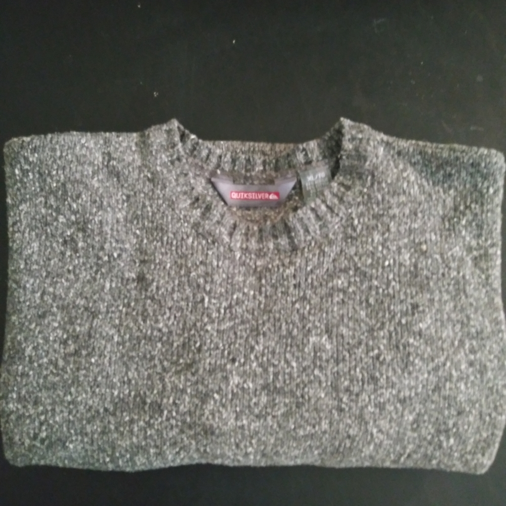 Mens Comfy Quiksilver Sweater!
